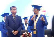 Orasi Ilmiah Menaker Yassierli : Lulusan Perguruan Tinggi Harus Miliki Strategi Triple Readness