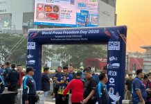 SMSI : Mendirikan Undang-Undang Dasar 1945 pasal 28